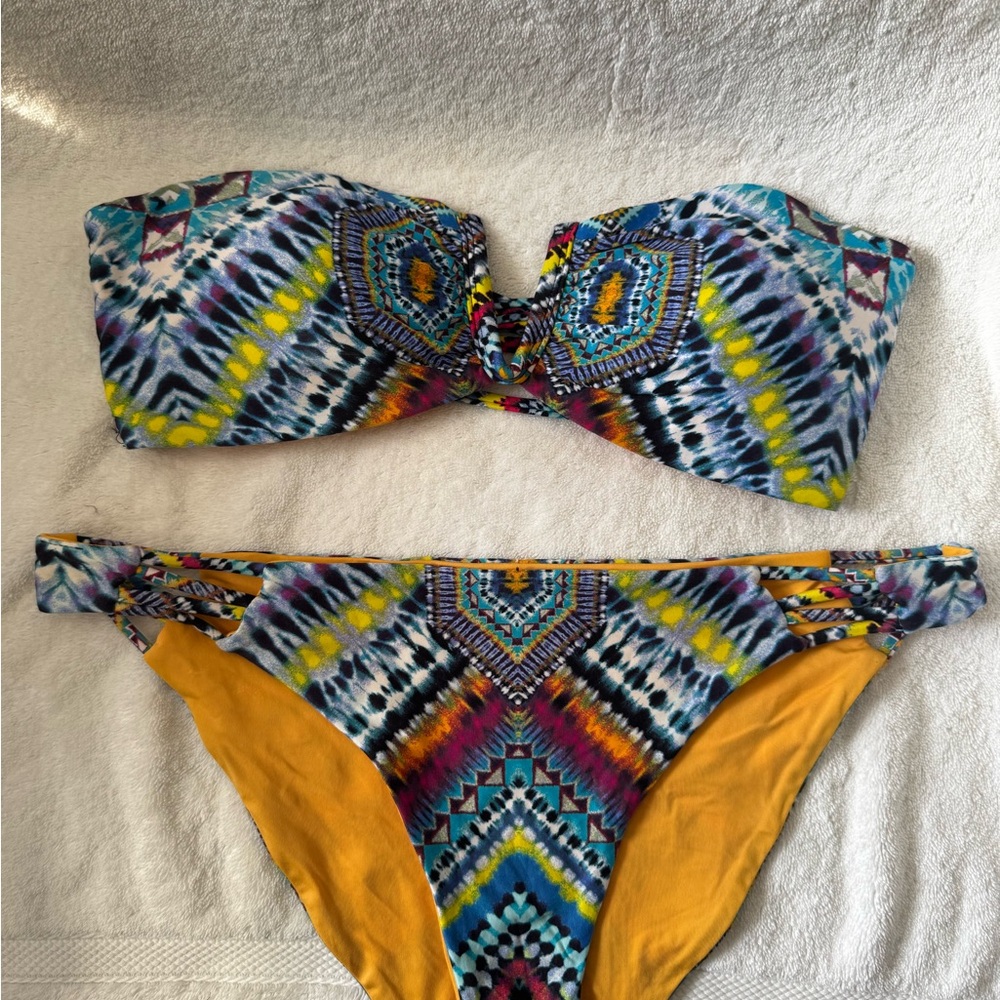 Red Carter - Colorful Patterned Bikini Set